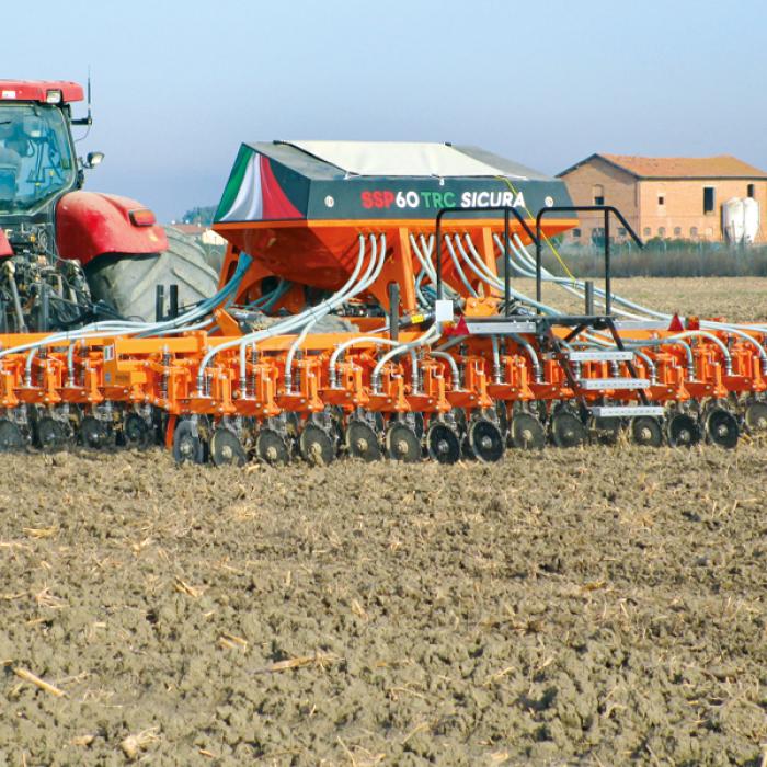 IN-LINE SEEDERS